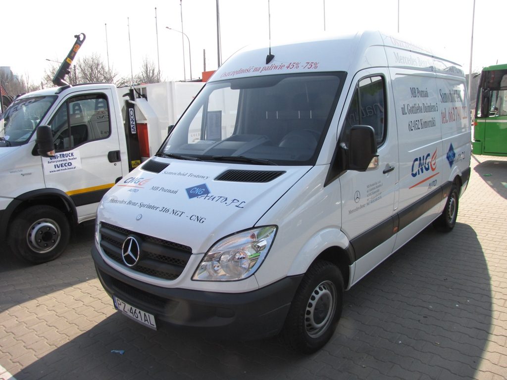 Mercedes Sprinter NGT wystawiony do rajdu Blue Corridor przez dealera Mercedes Poznań