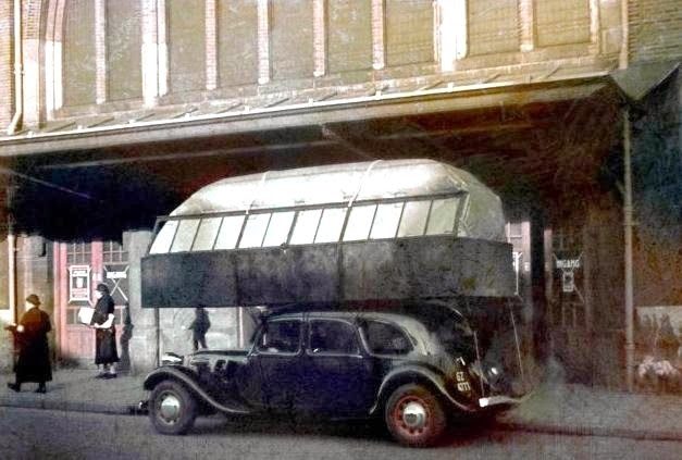 Samochód osobowy z balonowym zbiornikiem CNG z 1940 roku w Holandii