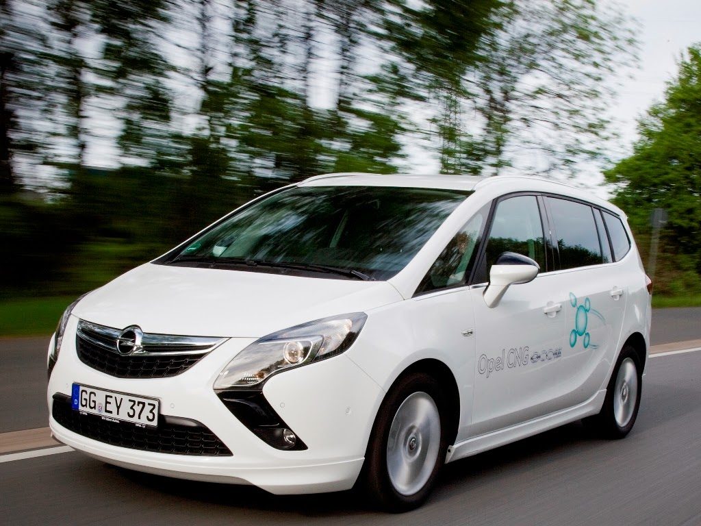 Opel Zafira Tourer CNG Turbo, ekologiczny samochód roku 2014