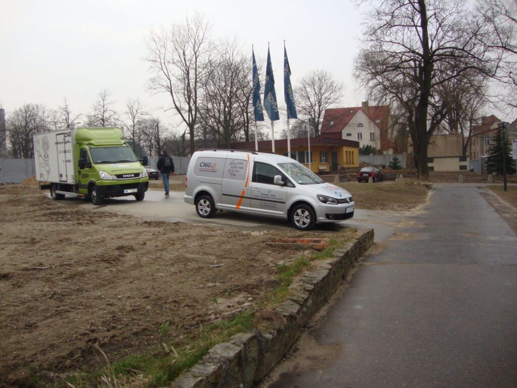 Iveco Daily Natural Power oraz VW Caddy EcoFuel na wystawie statycznej