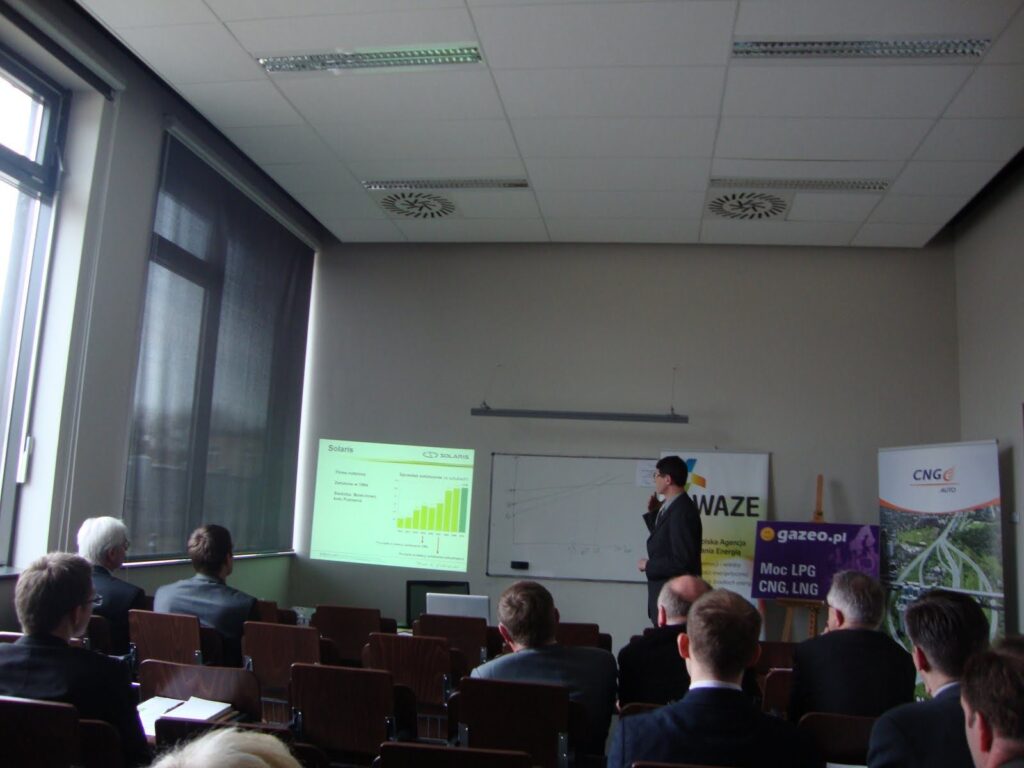 Michał Pikuła, szef działu rozwoju Solaris Bus Coach, na konferencji