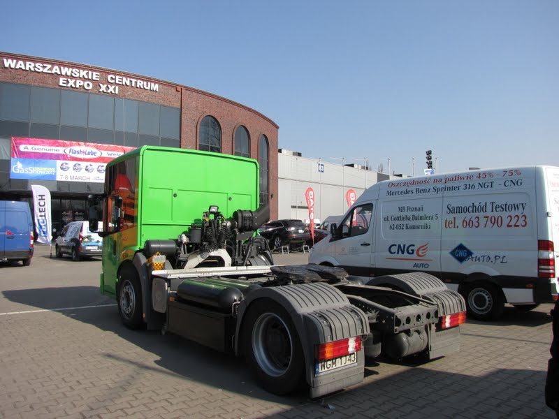 Mercedes-Benz pojazdów użytkowych zasilanych CNG na GasShow 2012