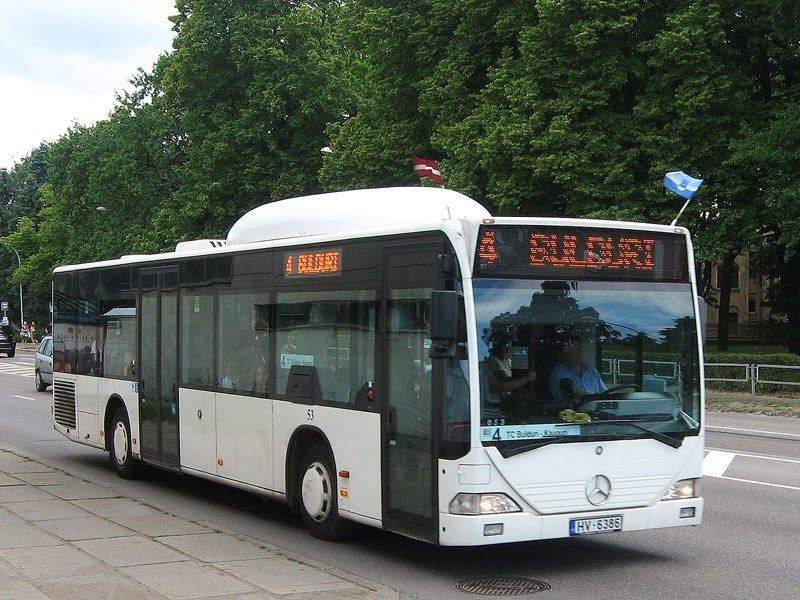 Autobus Mercedes Citaro z instalacją Gazodiesel CNG w Jurmali na Łotwie