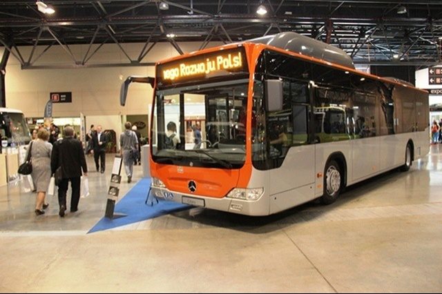Mercedes Citaro CNG na targach Silesia Komunikacja 2013