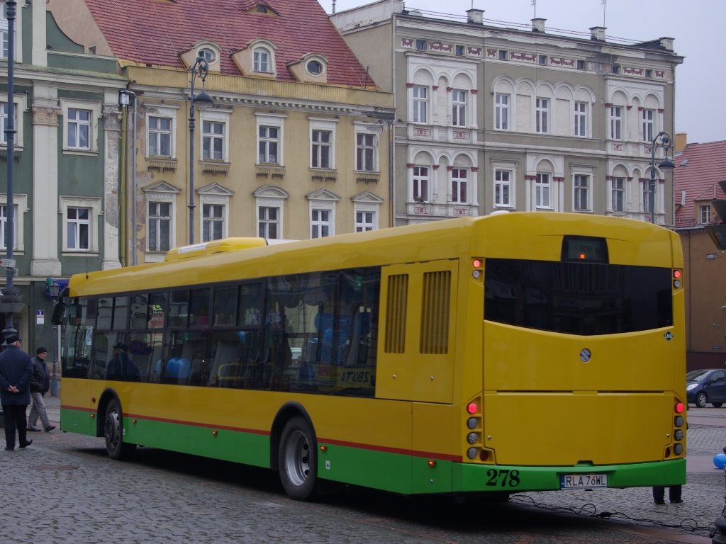 Solbus SM 12 LNG, autobus na skroplony gaz ziemny, podczas prezentacji