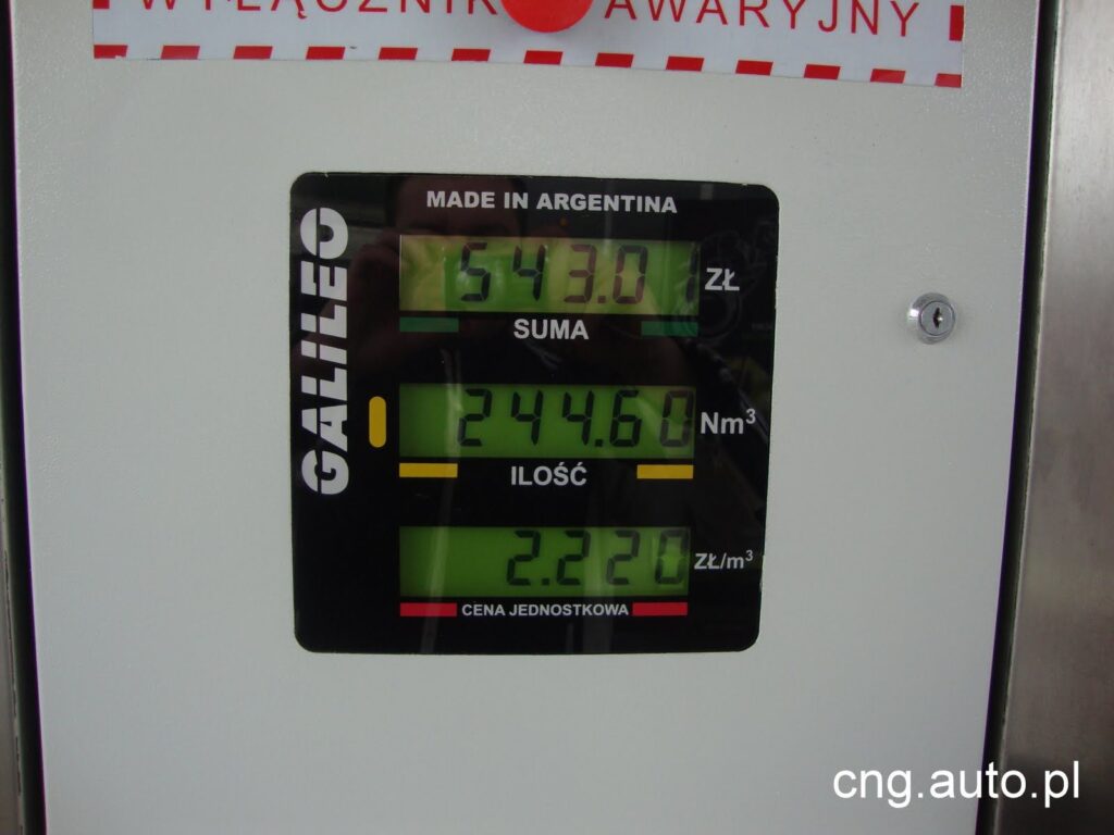 Dystrybutory CNG na nowo otwartej stacji w Gdyni