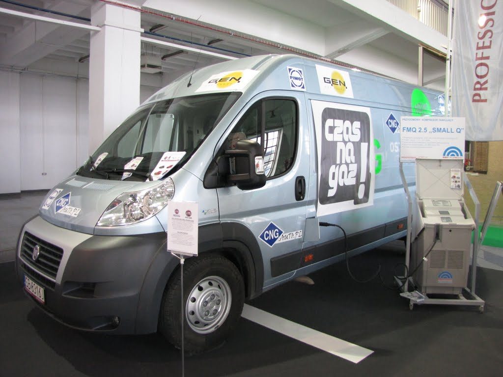 Fiat Ducato Natural Power CNG od POL-CAR Poznań na wystawie PolEko 2012