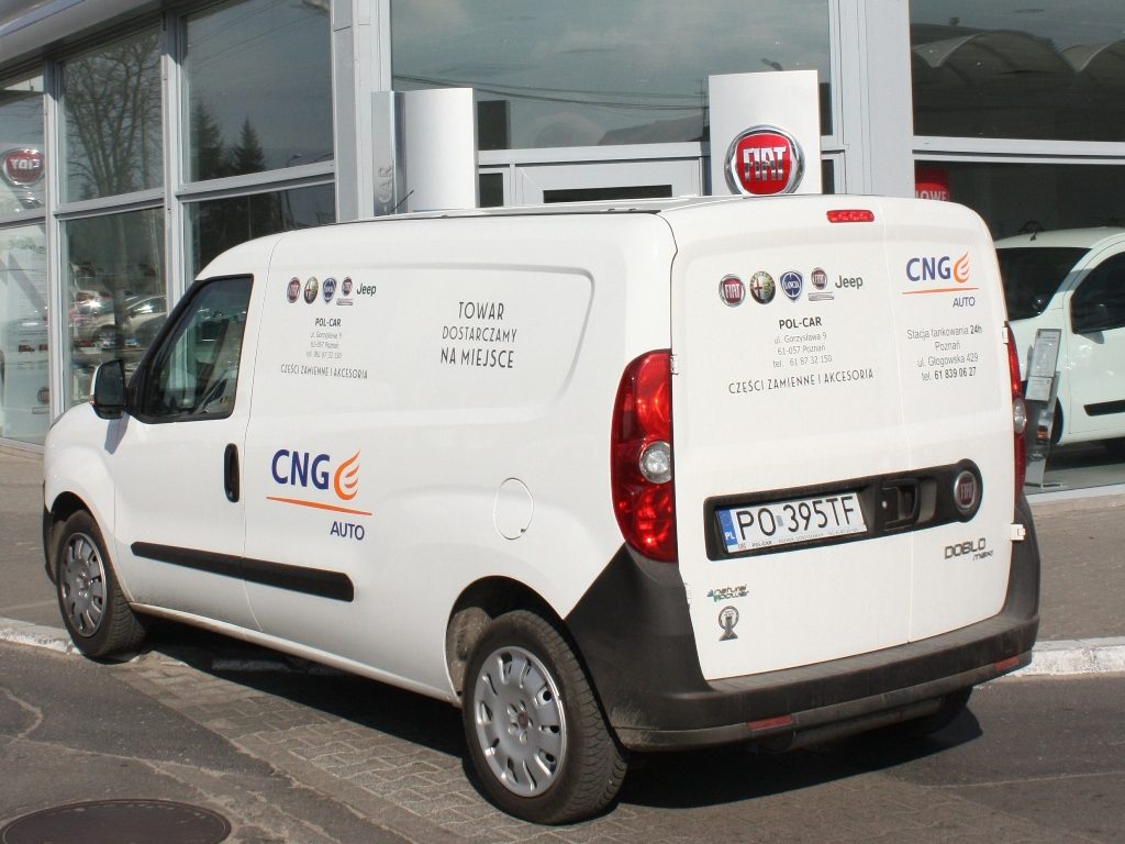 Fiat Doblo Natural Power CNG od Pol-Car Poznań na MotoShow Szczecin 2012