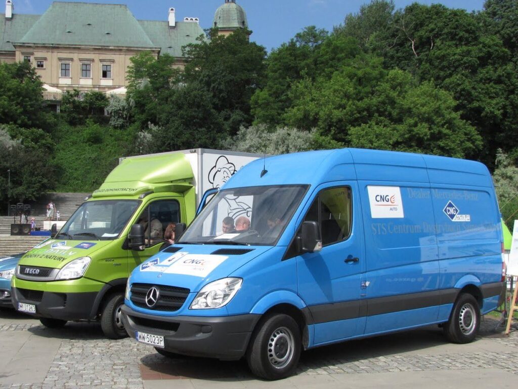 Iveco Daily i Mercedes Sprinter zasilane CNG przed Supertestem Ekonomii