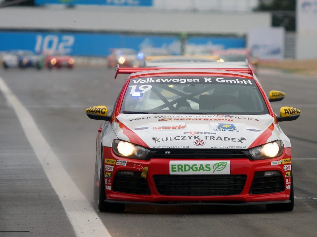 VW Scirocco CNG CUP na torze Nurburgring sierpień 2011