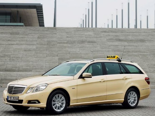 Mercedes E 200 NGT ekologiczną taksówką roku w Niemczech!
