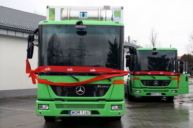BIEDRONKA wybiera ciężarówki na CNG – Mercedes Econic NGT