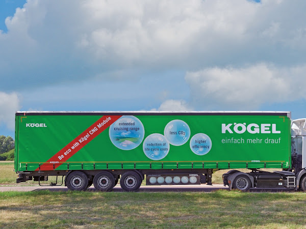 CNG w transporcie dalekobieżnym | Naczepa ze zbiornikami CNG od firmy Koegel